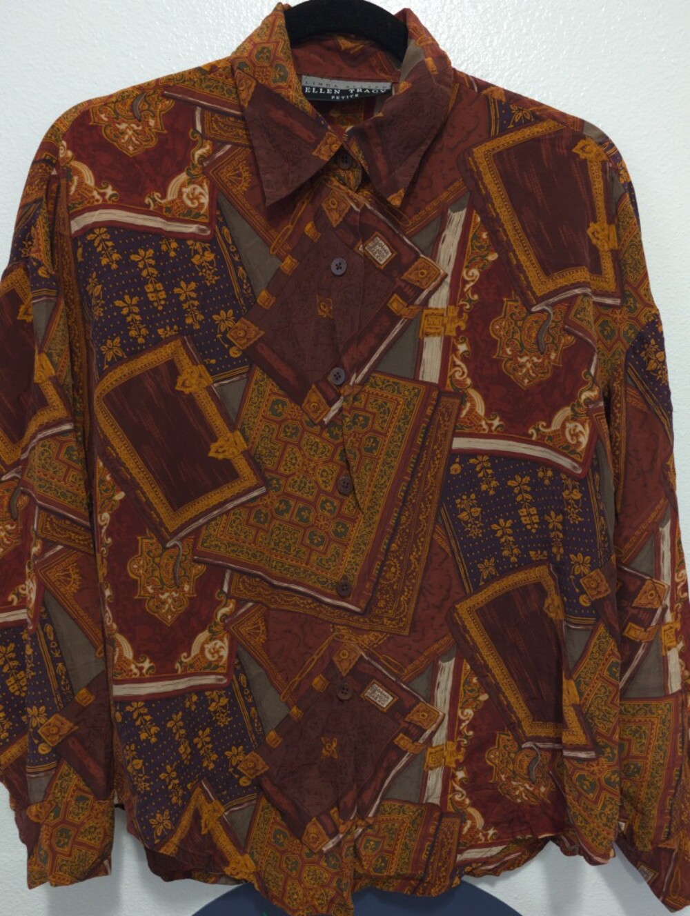 Vintage Linda Allard Ellen Tracy 100% Silk Tapestry Scarf Print Blouse Petite